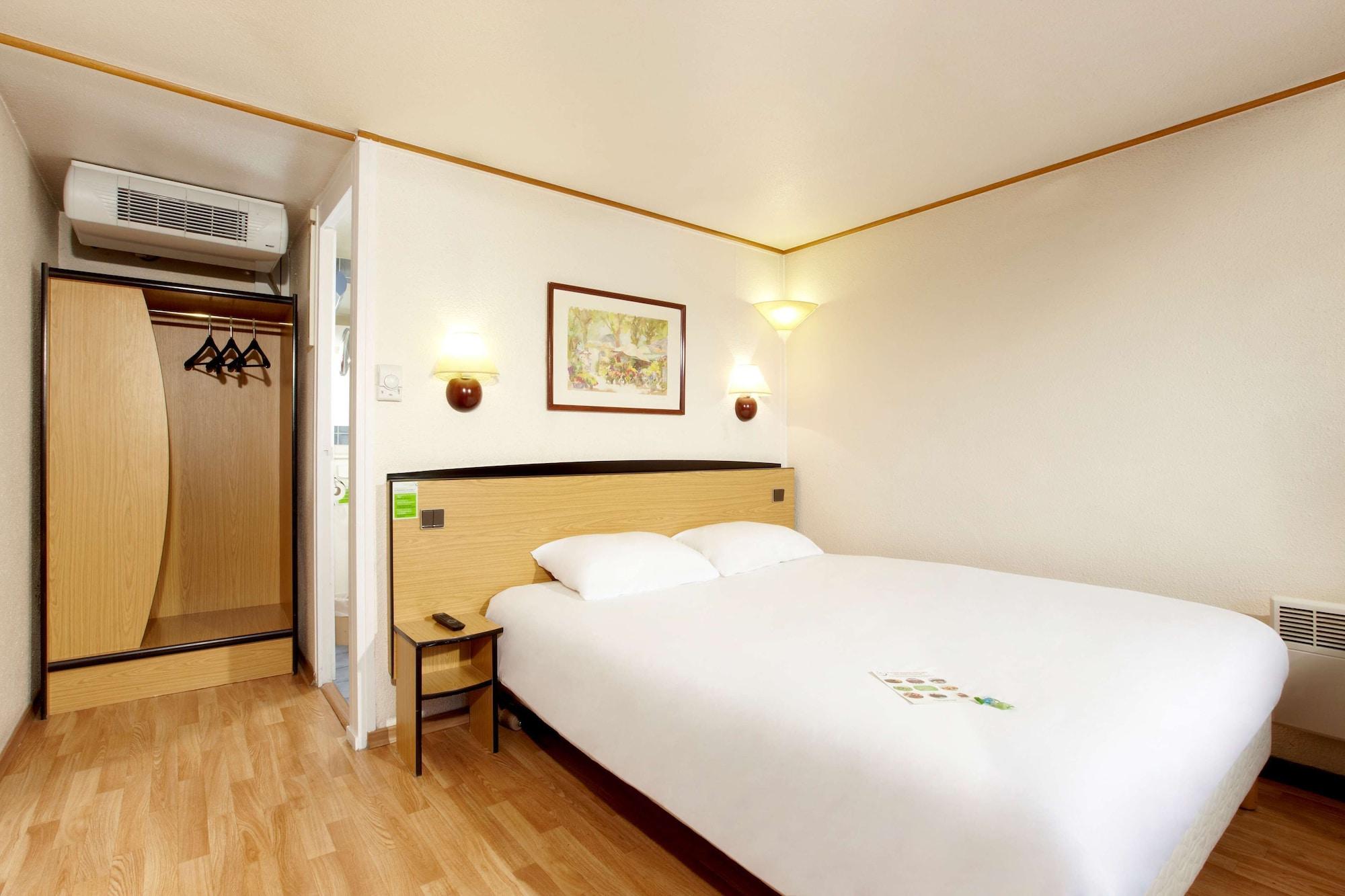 Kyriad Direct Strasbourg Ouest - Zenith Exterior photo