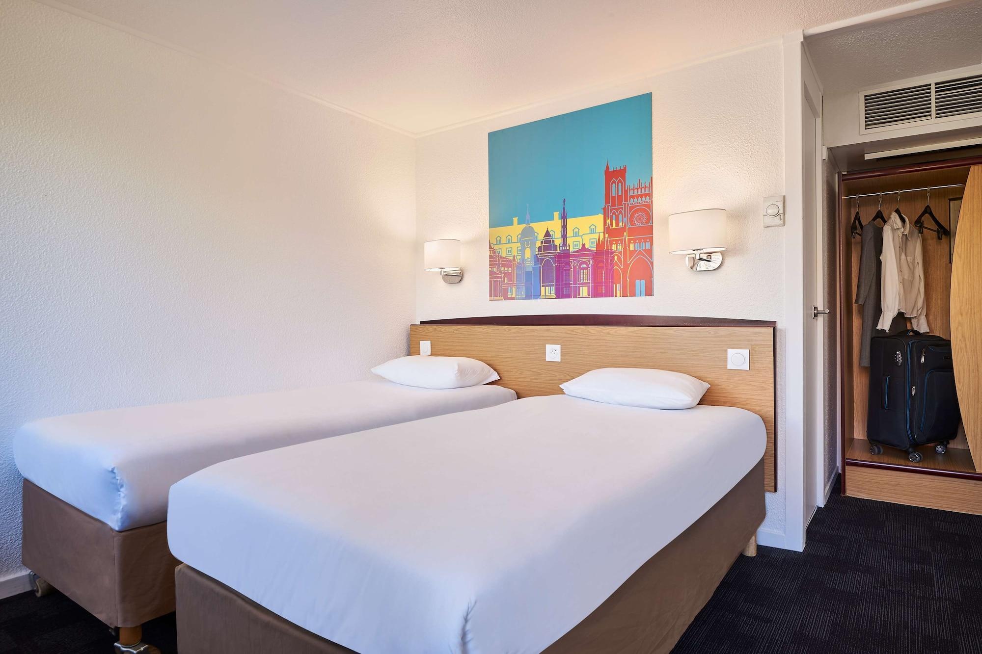 Kyriad Direct Strasbourg Ouest - Zenith Exterior photo
